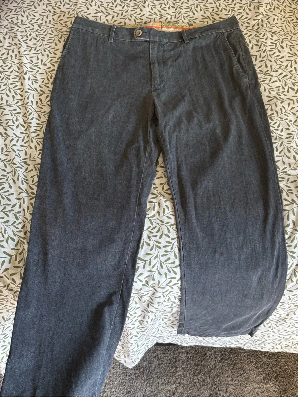 Tommy Bahama Men's Charcoal Gray Chino Pants